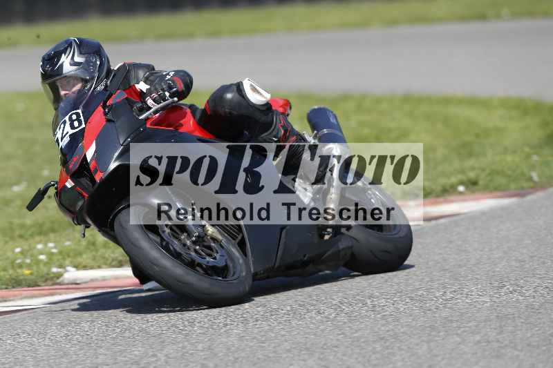 /44 09.08.2025 Plüss Moto Sport ADR/Einsteiger/528